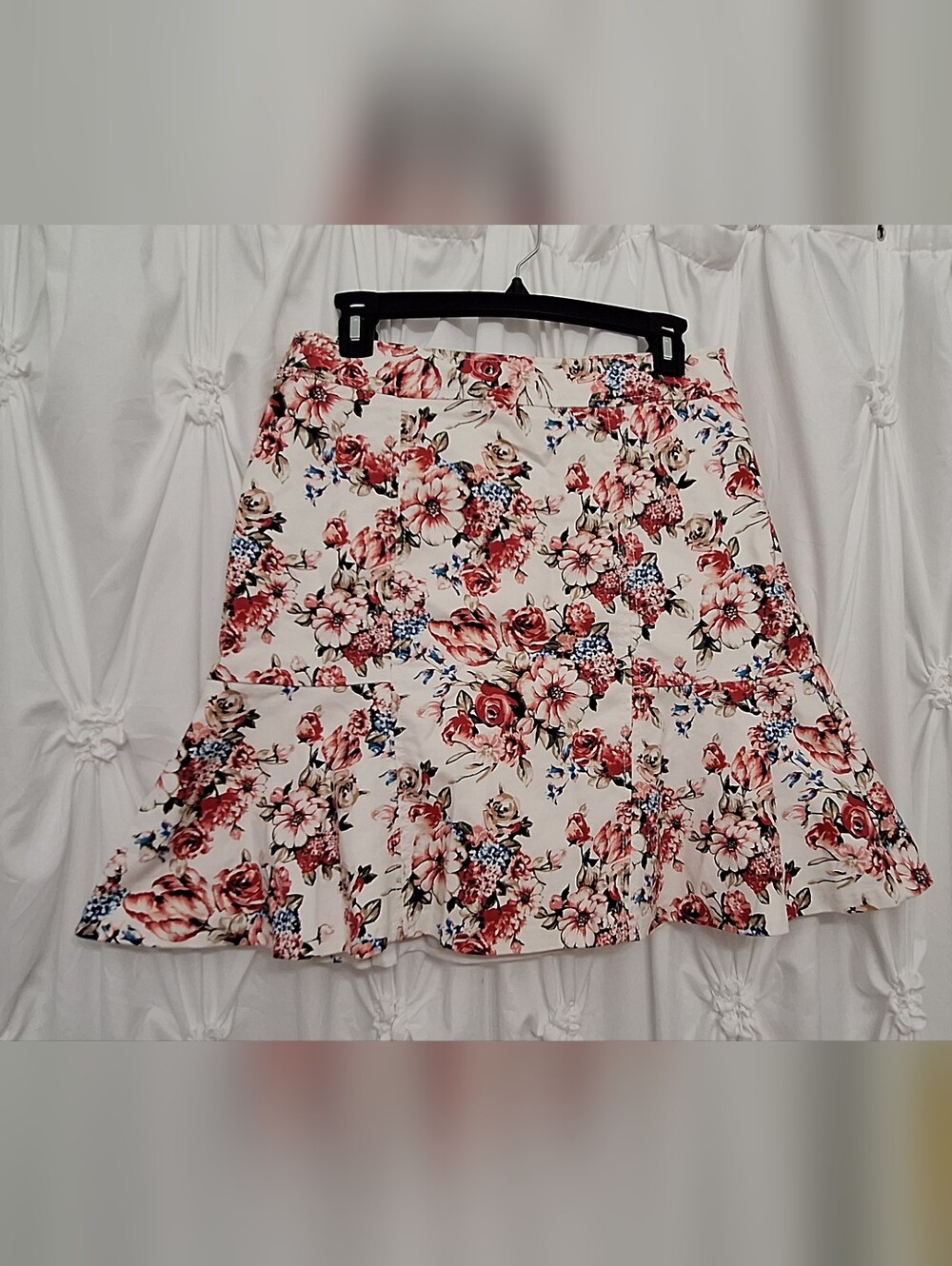 White House Black Market Cream Floral A-Line Skirt with Pink and Blue Flowers